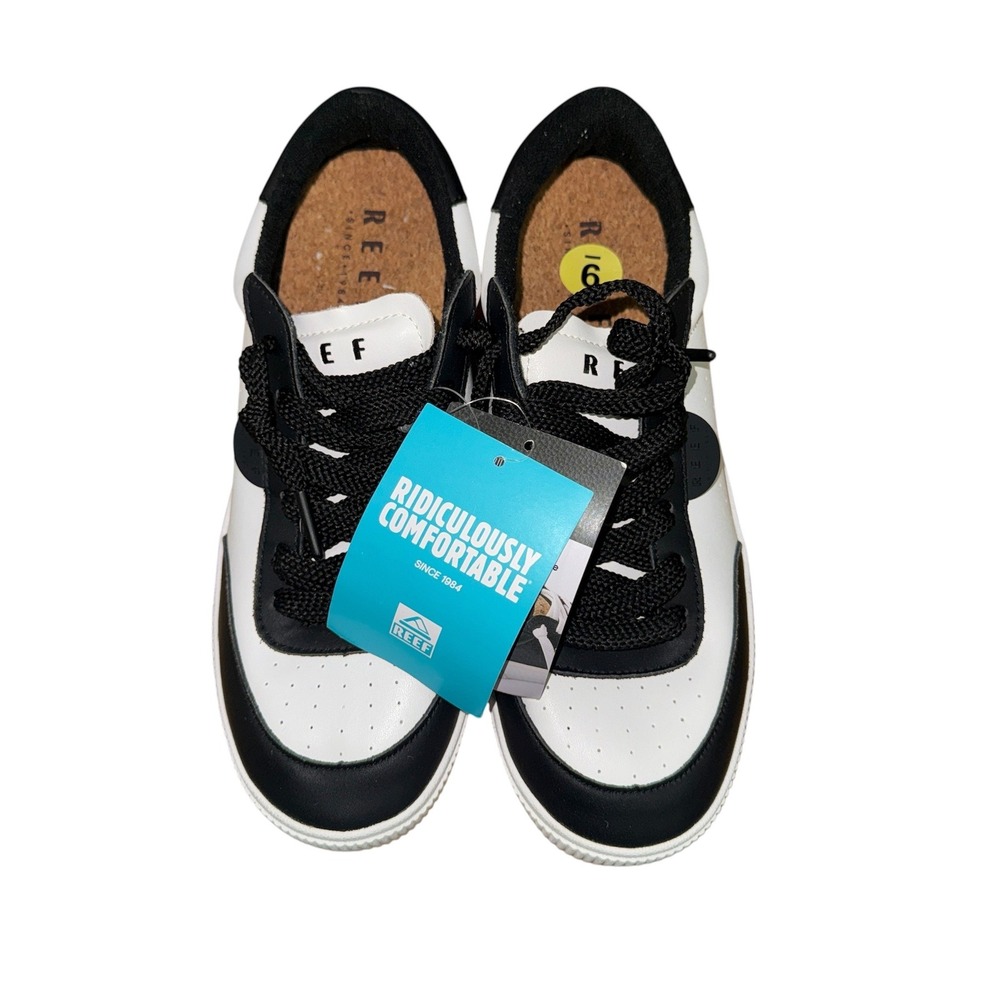NEW Reef Lay Day Seas Womens 9 Sneaker Black White Leather Low Top Wedge Insole